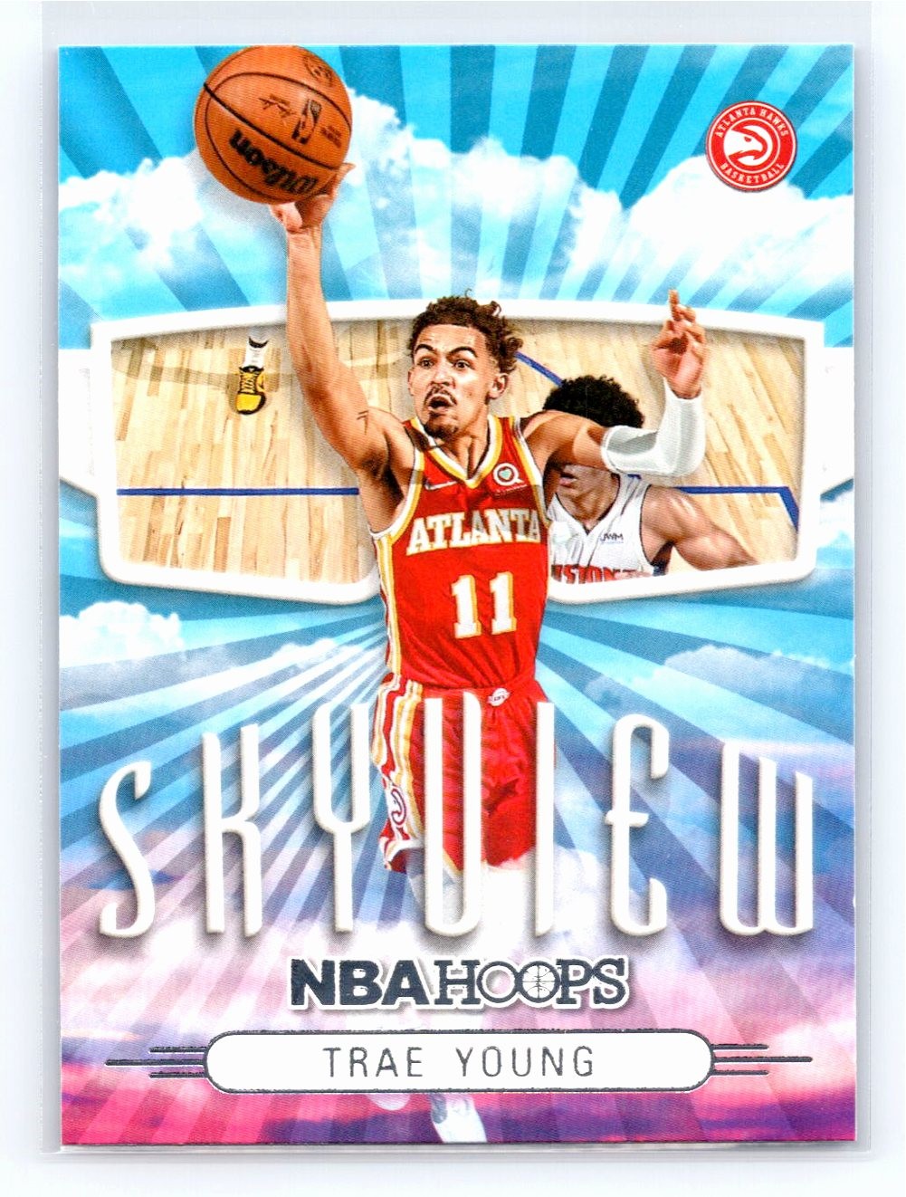 2022-23 Hoops #10 Trae Young Skyview