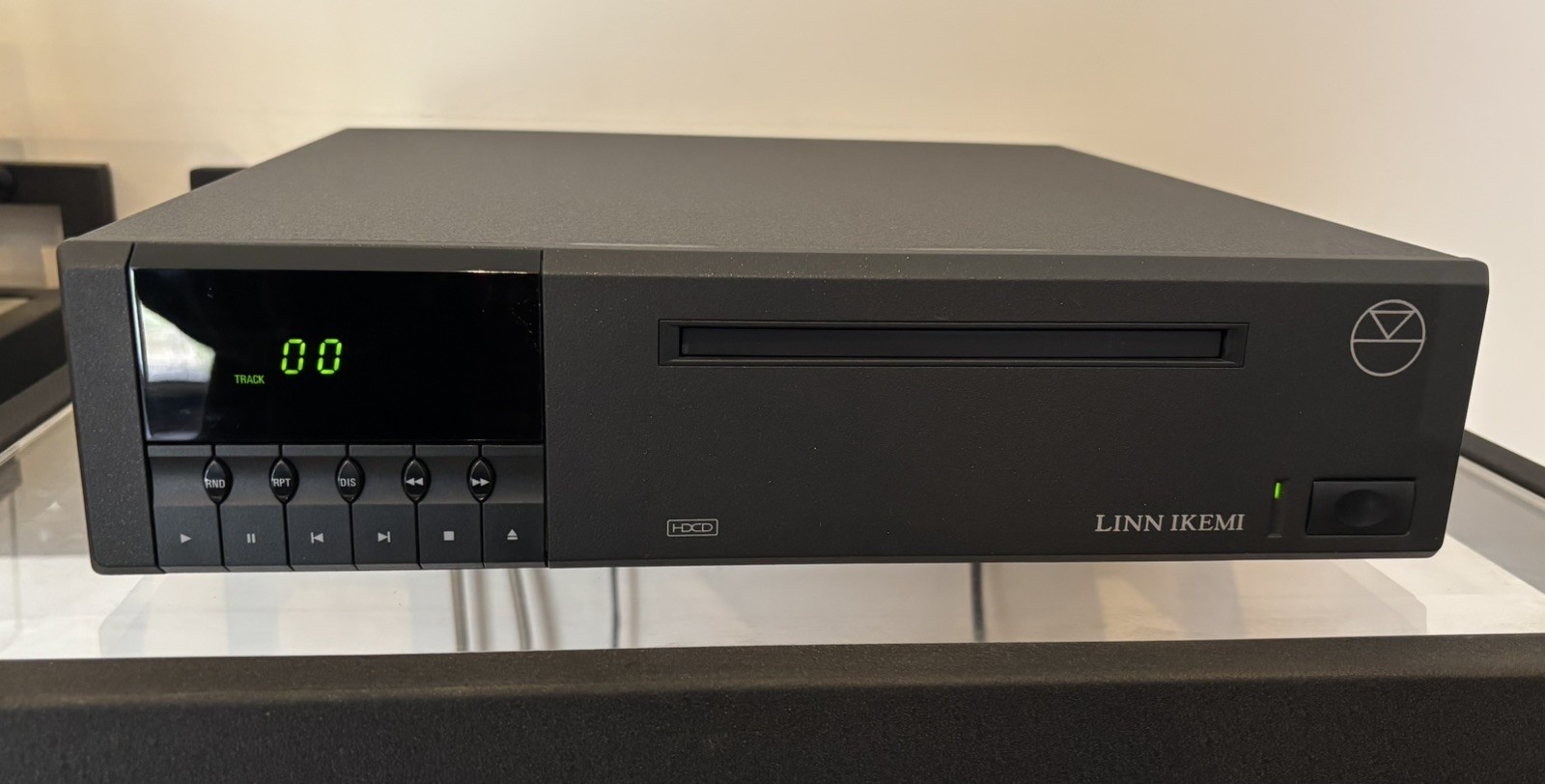 Linn Ikemi CD Player, Boxed With Remote Control,Power Lead And 2 interconnects.