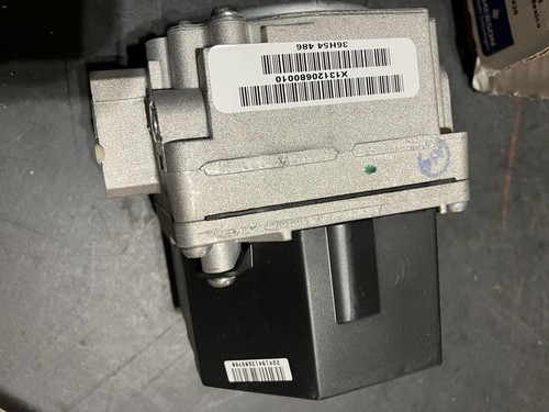 Emerson White Rogers 36H54 486 Manifold Gas Valve - Picture 3 of 5