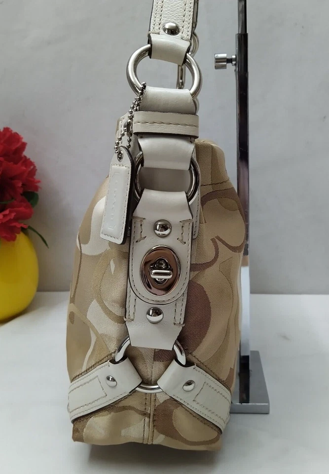 Coach Carly Signature Tan Canvas Leather Trim Turnlock Zipper Hobo Shoulder Bag - Image 3 of 4