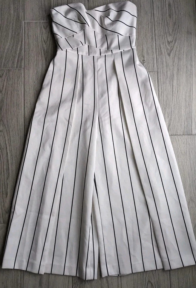 $209 KEEPSAKE Forget You Mono Blanco Rayas Sin Mangas Pierna Ancha Alfombra Roja Foto 4 de 4