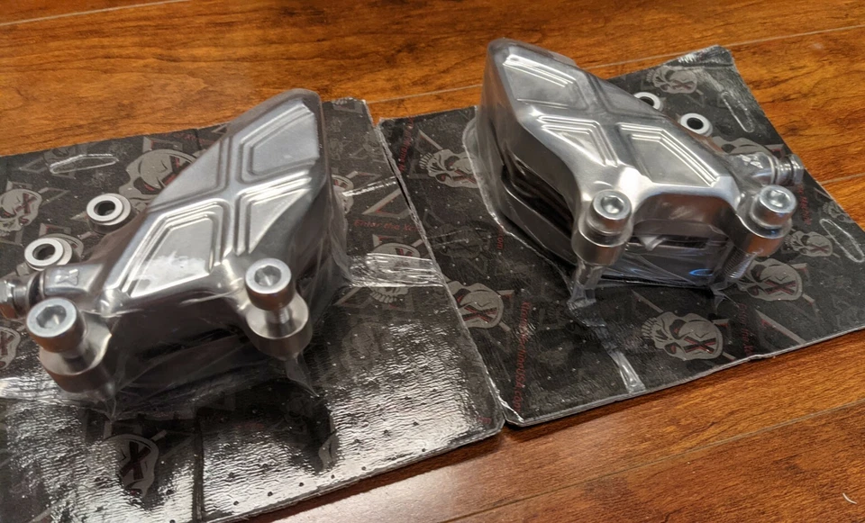 Pinzas de freno de disco de duelo cromadas Performance Machine de 4 pistones rotores de 11,5" FL/FR Foto 2 de 4