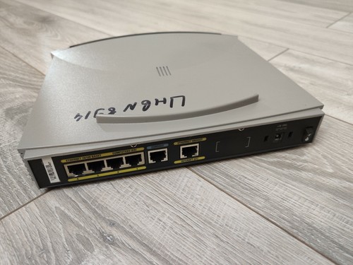 Cisco SOHO SB-101 4-Port 10/100 Wired Router - 第 3/6 張圖片