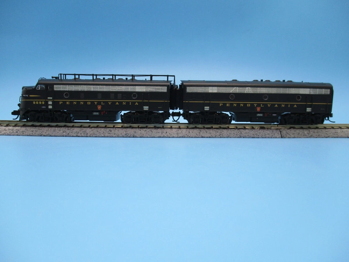 N scale locomotives best sale ebay