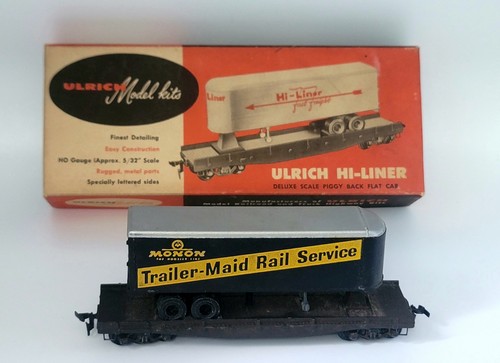 CB51: Ulrich HO Scale Hi-Liner Flachwagen mit Mononanhänger PF-3 montiert mit Box