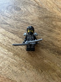 LEGO Ninjago Stone Armor Cole Rebooted Minifigure 5004393