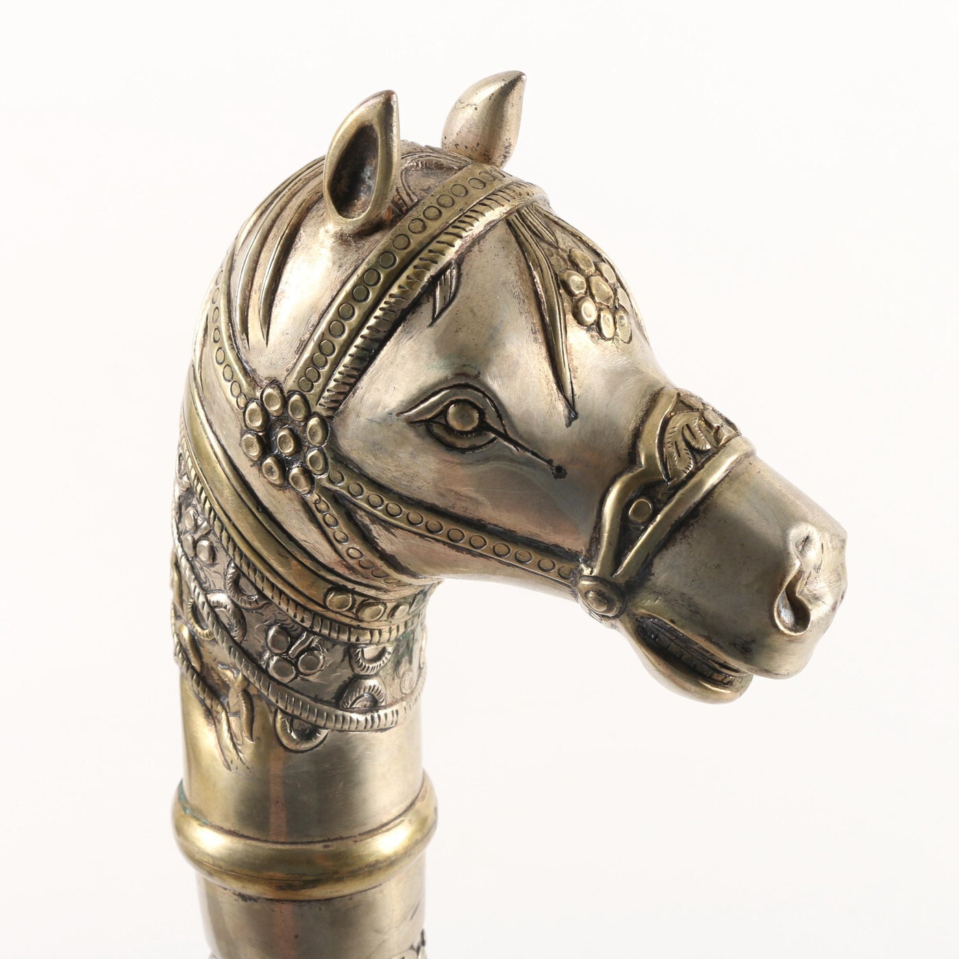 Riding Crop Ornate Metal Horse Head Fly Whisk Handle In Silver & Brass