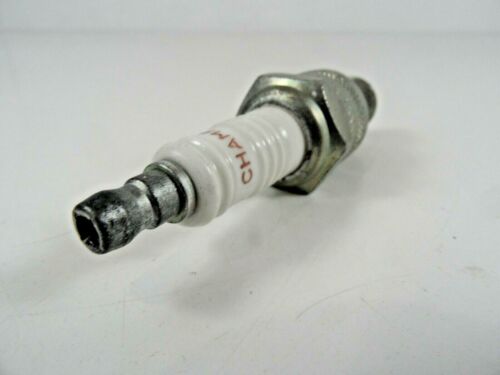 1x CHAMPION Spark Plug RN9YC - Bild 3 von 5