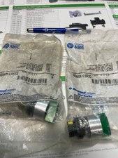 Allen Bradley 800EM-LSR33 Illum. 3-Pos Selector Switch 800EMLSR33