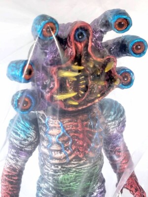 Ganimede X Marmit Skull Head Butt Multi Eyes Mutants Painted Vinyl