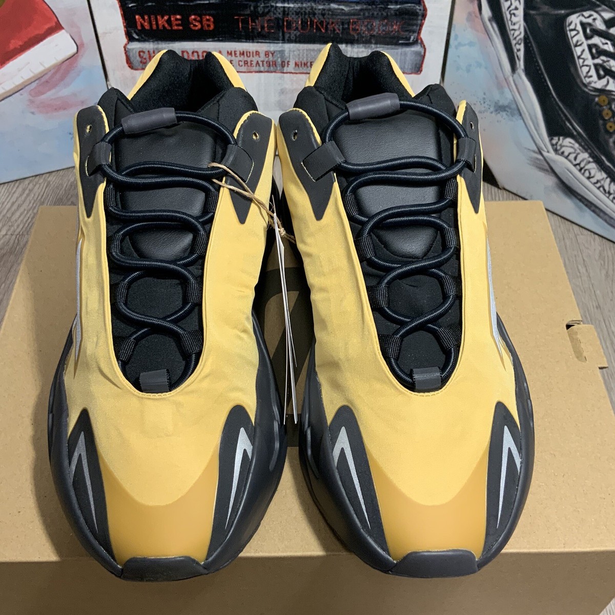 Brand NEW Adidas Yeezy Boost 700 MNVN “Honey Flux” GZ0717  display picture 2