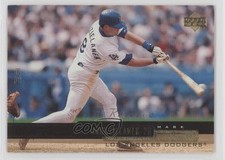 2000 Upper Deck Gold Reserve Mark Grudzielanek #180 n1u