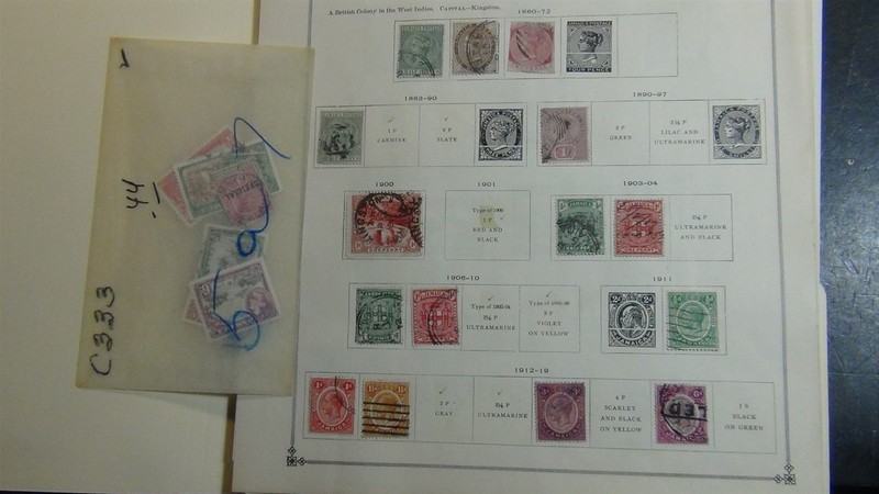 Stampsweis Jamaica collection on Scott and Harris pages est 850 Stamps - '94