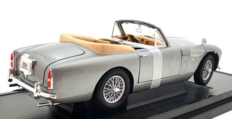 Road Signature 1/18 Scale Diecast  92788 Aston Martin DB2-4 Mark 3 Metallic Grey - Image 2 of 4