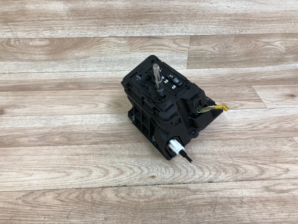 MERCEDES BENZ OEM W210 E320 E430 E55 FRONT FLOOR GEAR SELECTOR SHIFTER 00-02 2 - Image 4 of 4