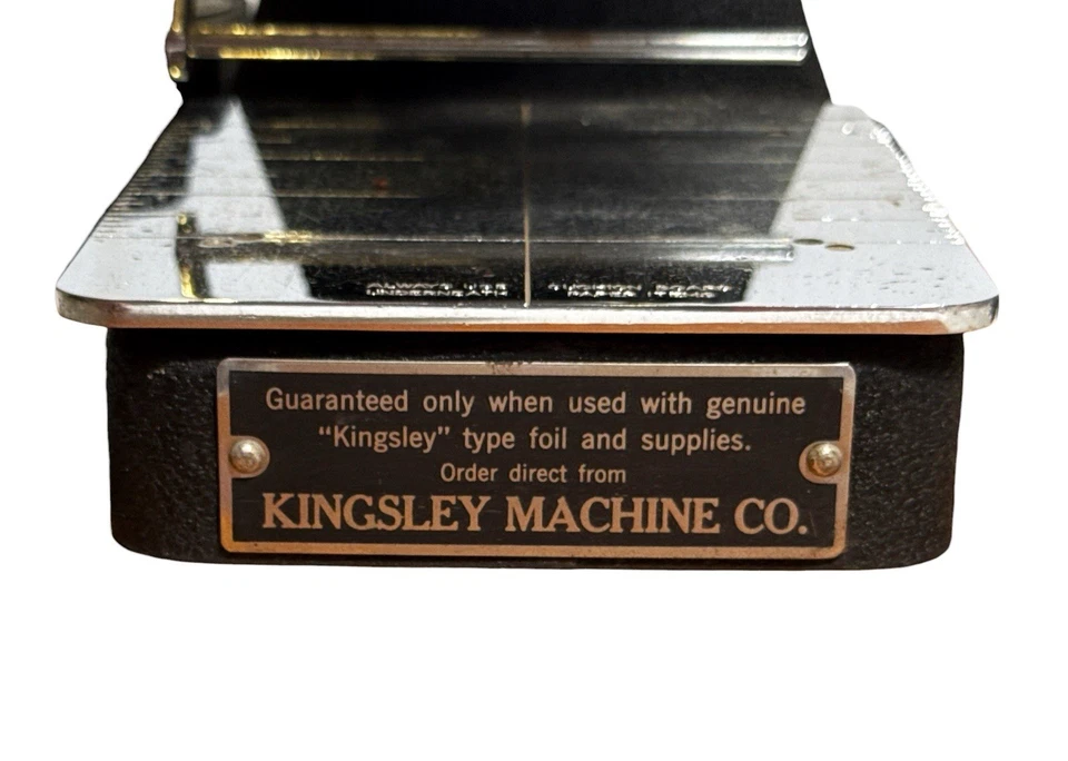 KINGSLEY MACHINE COMPANY MÁQUINA DE ESTAMPADO EN CALIENTE SERIE M-50 # 37457 80’s Foto 3 de 4