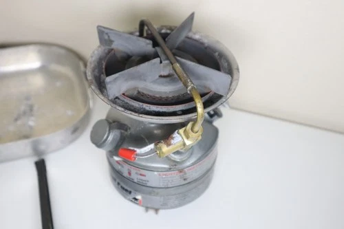 Vintage Coleman Peak 1 Feather 442 Dual Fuel Stove 7/94 USA Hiking Camp Backpack