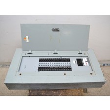 Siemens S3C30QJ 225 Amp Panelboard 3PH 208Y/120V +QJ23B125 125 Amp Main Breaker