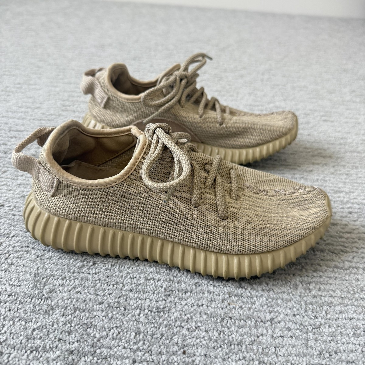 kanye 350 shoes