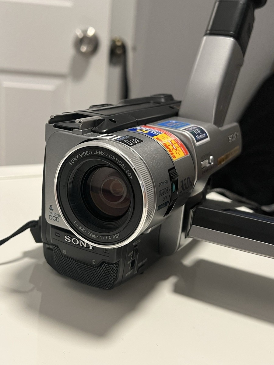 ソニー Sony DCR TRV110 Sony Handycam DCR-TRV110 Digital-8, DV Camcorder for sale online
