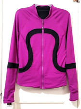 FLASH SALE Lululemon SMALL REVERSIBLE Full Zip Jacket Fuchsia Pink Black Pockets