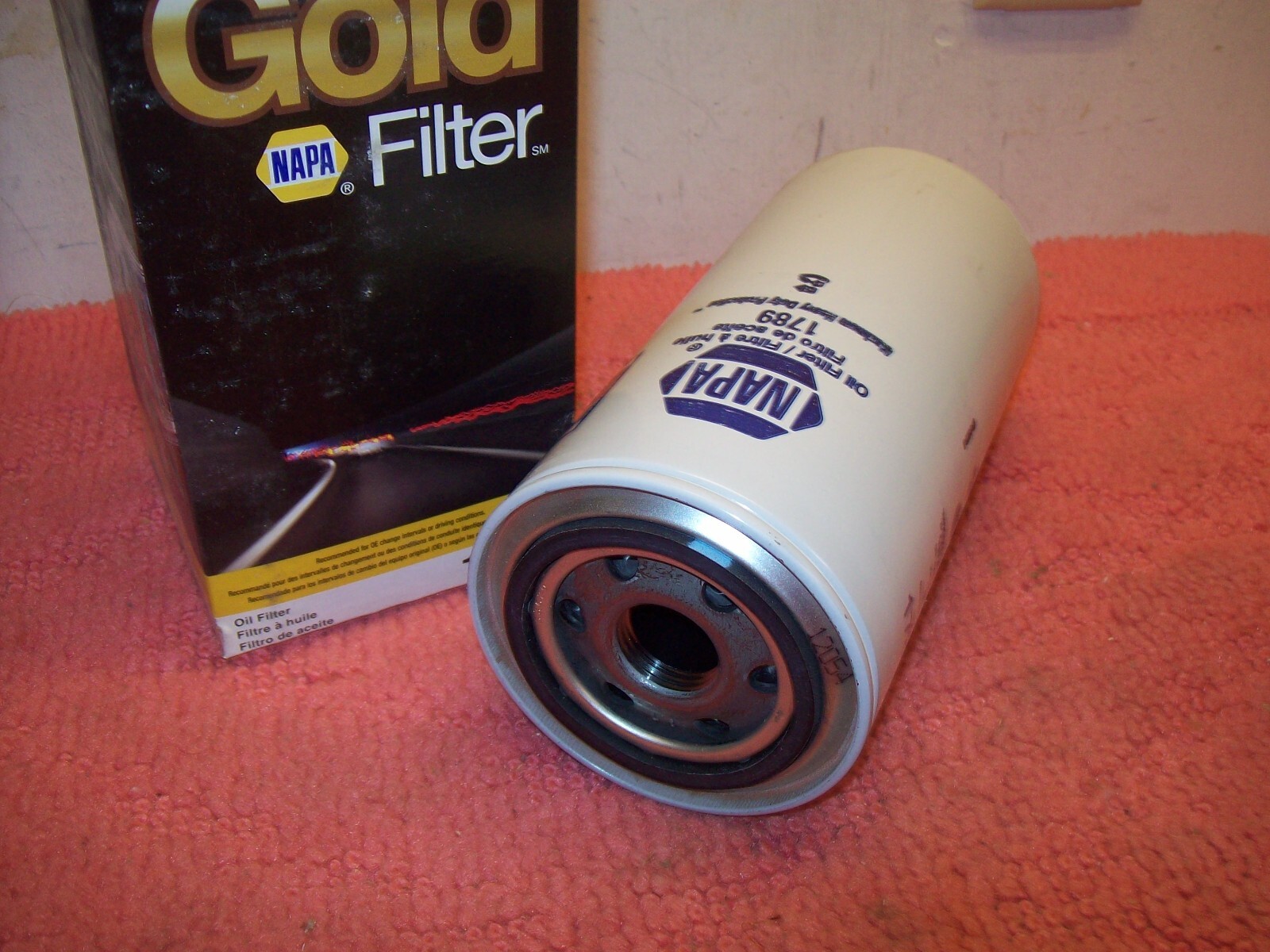 NAPA/ GOLD Oil FILTER 1789, Baldwin B299 Fits IHC 766 966 1066 1086 3588 5088...