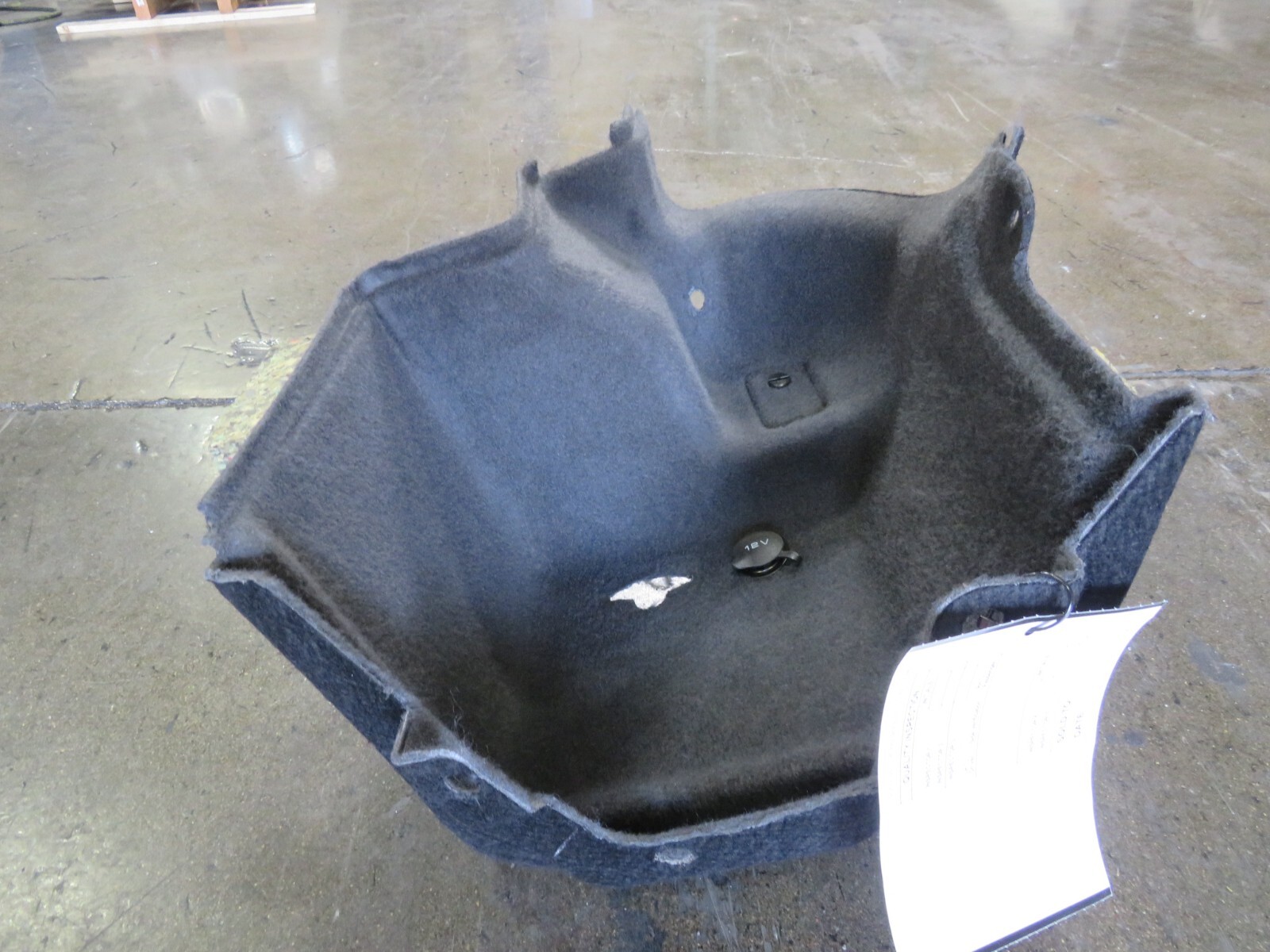 Maserati Granturismo, RH, Right, Side Trunk Carpet, Used, P/N 81574400
