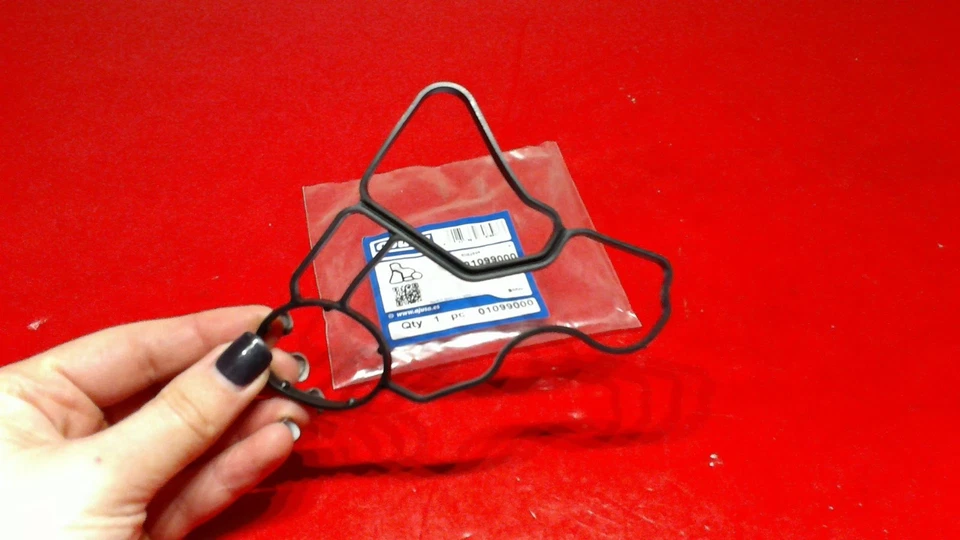 Junta de carcasa de filtro de aceite de motor BMW E88 F22 E90 F30 F80 F31 F33 E60 F07 F10 F06 Foto 3 de 4