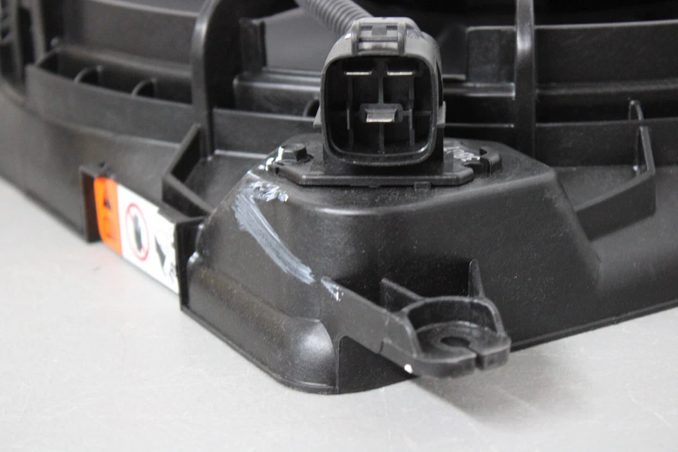 2011 2012 KIA SPORTAGE RADIATOR Foto 4 de 4