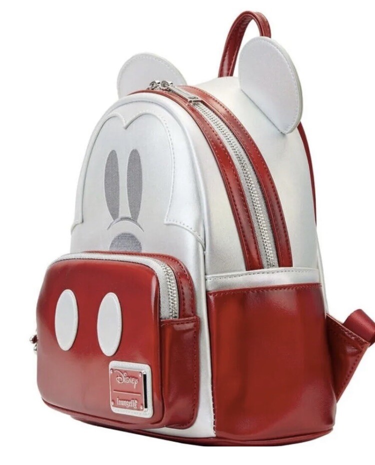 ディズニー 100　Loungefly　リュック EXCLUSIVE DROP: Loungefly Disney Parks Disney100 Mickey & Friends