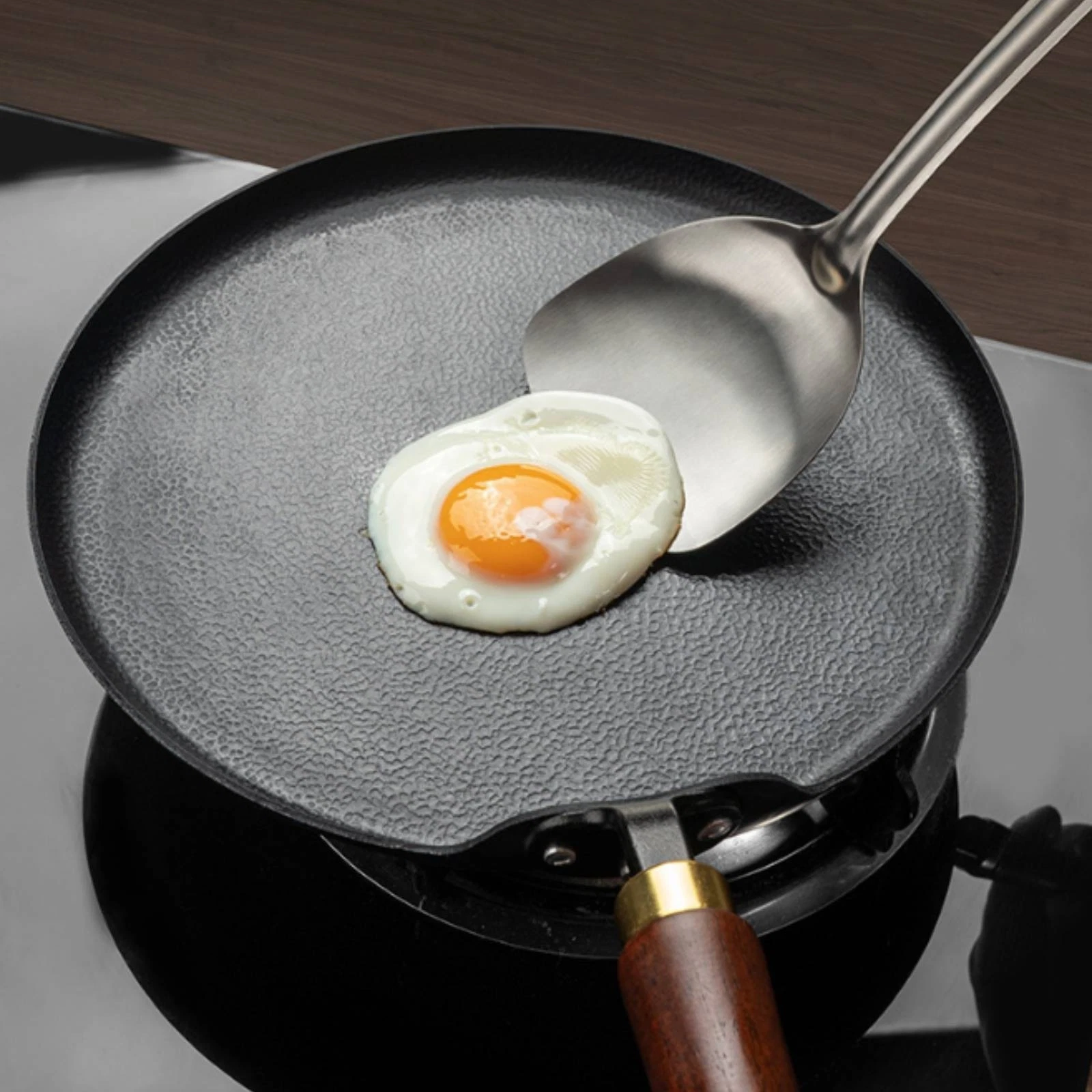 Nonstick Frying Pan Wood-Look Handle Shallow Frying Pan Goldencolored Collar