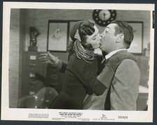 LOIS ANDREWS MACDONALD CAREY in Meet Me After The Show '51 GLOVES KISS