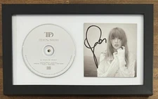 SIGNED FRAMED TAYLOR SWIFT TORTURED POETS DEPT TTPD PHOTO & CD BAS BECKETT COA