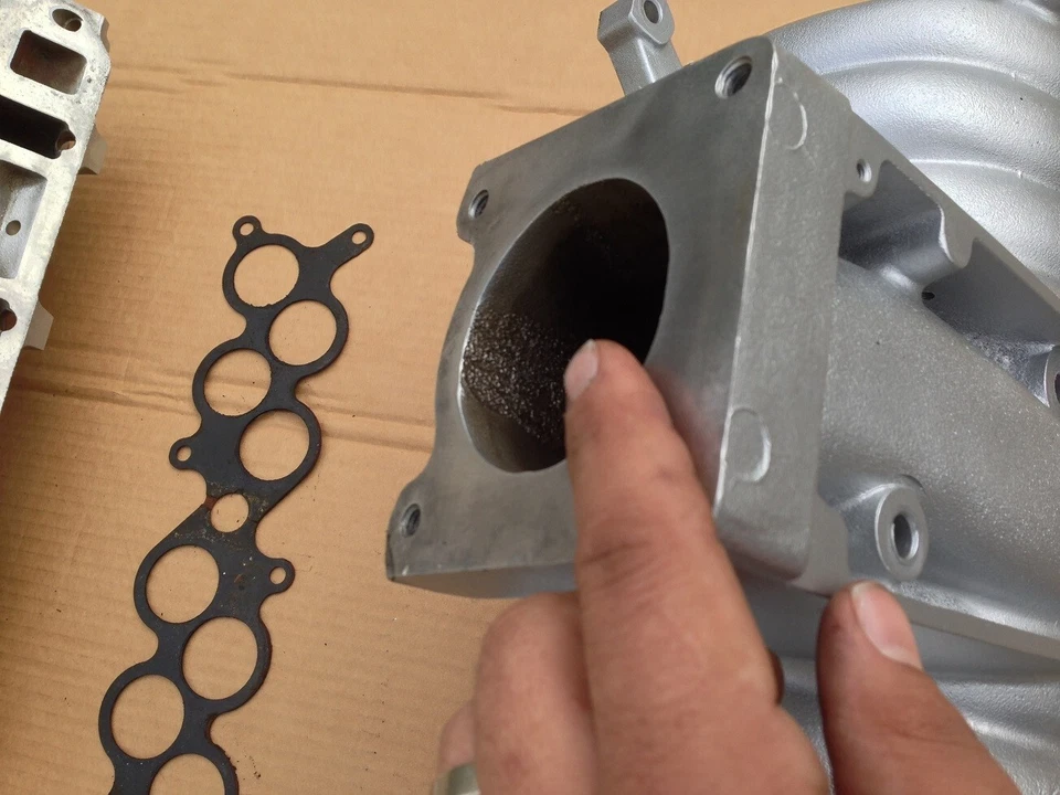 Coletor de admissão superior e inferior 87-93-95 Ford Mustang GT40 COBRA NON EGR GT 40P - Imagem 4 de 4