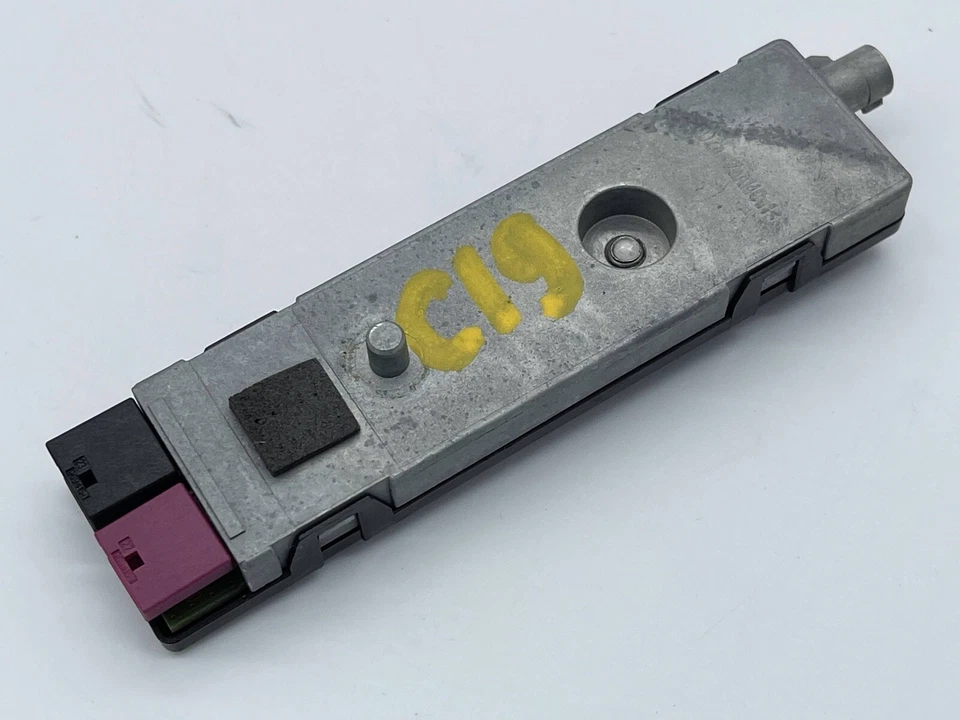 AMPLIFICADOR ANTENA MERCEDES C300 W204 2008 2009 2010 2011 AWD A2048200089  Foto 3 de 4