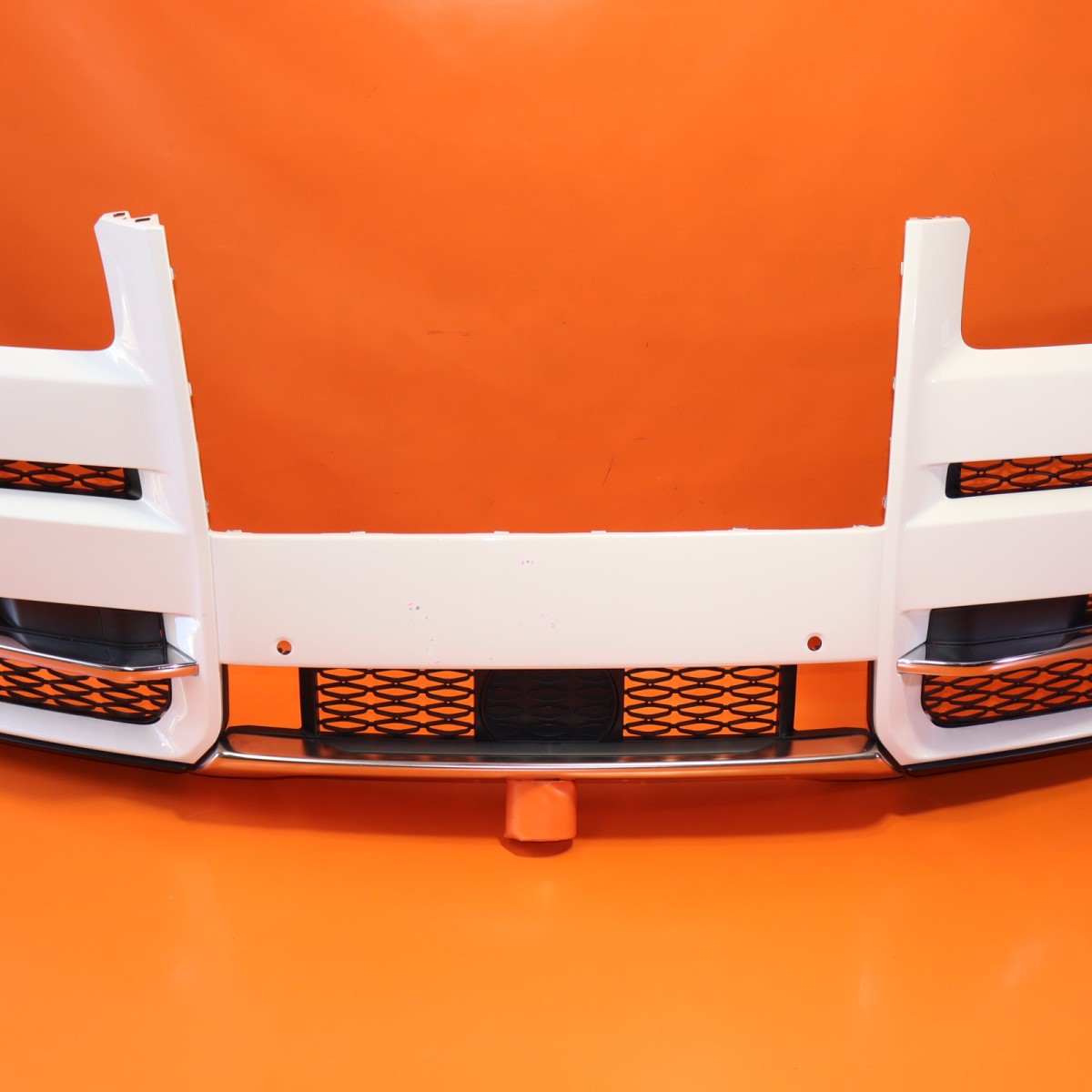 Rolls-Royce Cullinan 2019-2024 Front Bumper P/N 51117448893