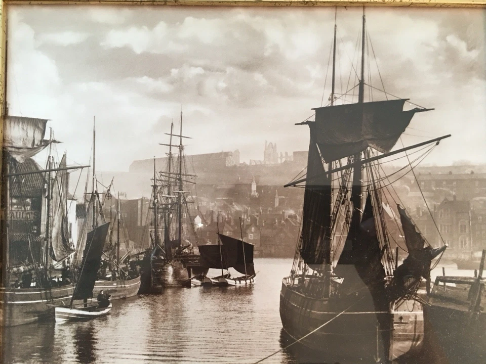 Whitby, North Yorkshire Framed wall art Seascape/Scenery. In Dark Wood Frame - Image 3 of 3