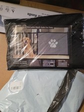 Portable mesh gate for pets