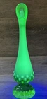 VINTAGE FENTON HOBNAIL GREEN/DARK GREEN BUD VASE GLOWS NICELY URANIUM SWUNG