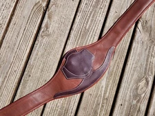 Devoucoux Two Tone Brown Padded Anatomic English Jumper Girth - 64"/160cm - NWT!