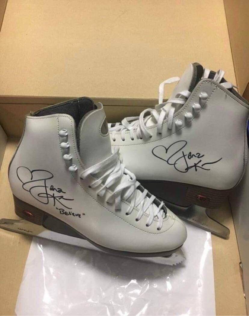 Jana Kramer Boots 