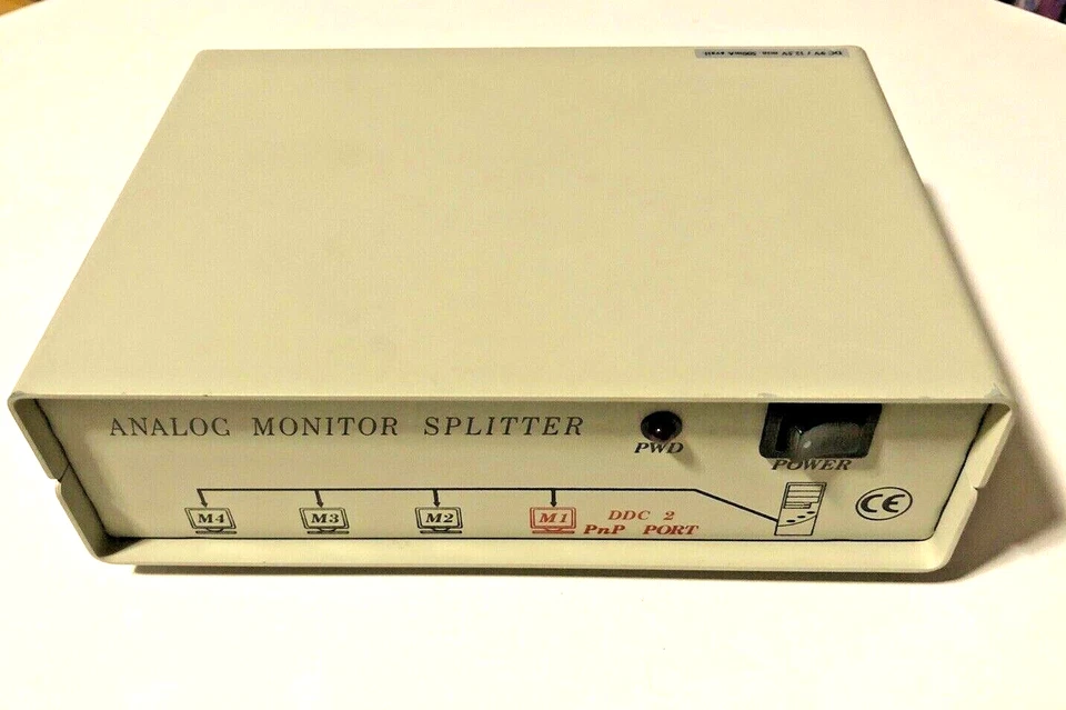QVS Analog Monitor Splitter and Extender MSV-104E - 1 PC to 4 VGA/XGA monitors - Image 4 of 4