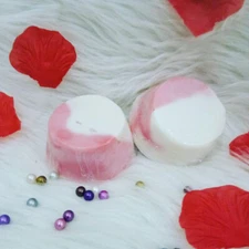 rose milky bar with the blend of natural ingrediants