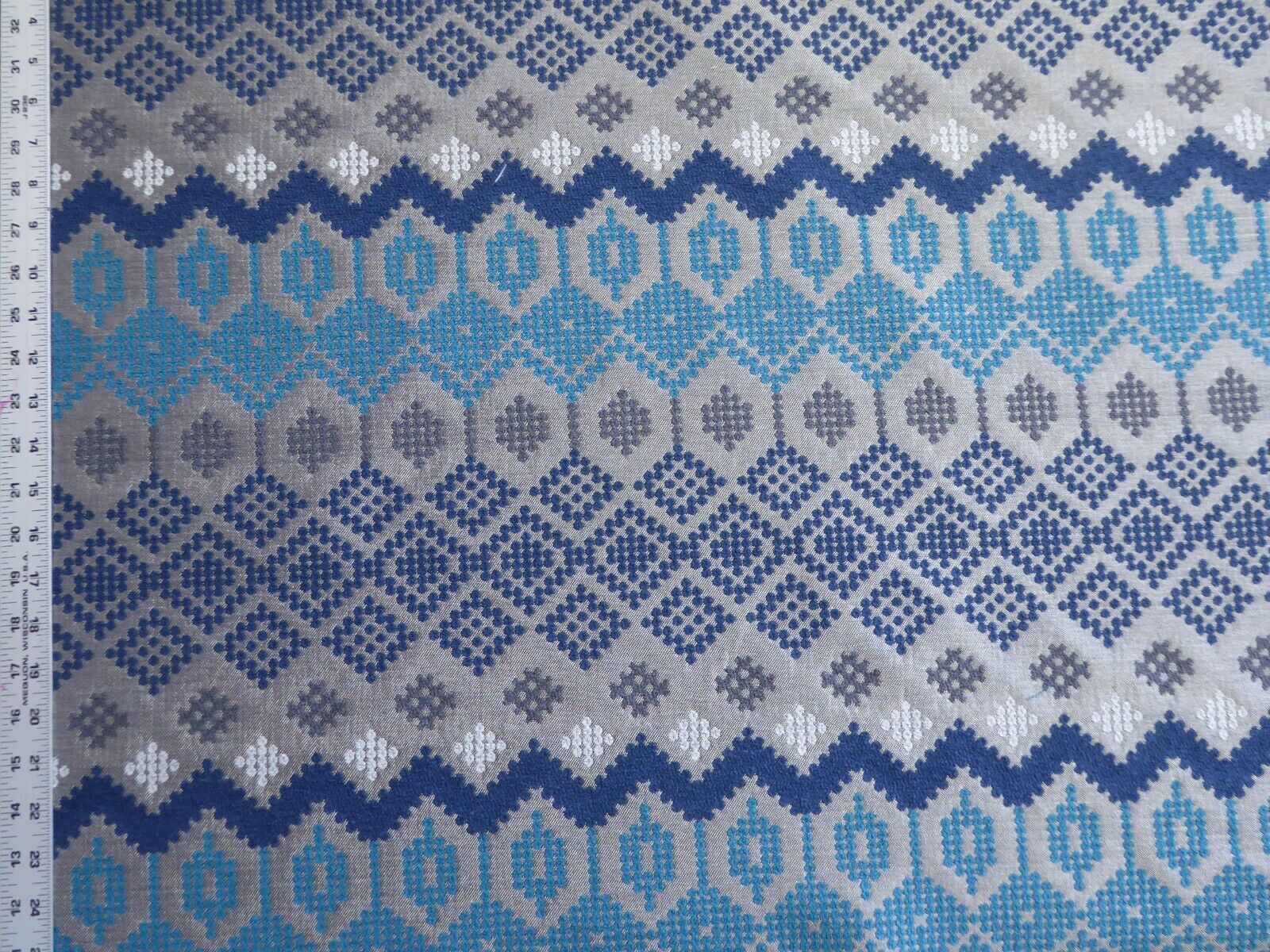 Sina Pearson Textiles Folklore 455-51 Glacier  Scandinavian Feeling Upholstery Tanio NOWOŚĆ