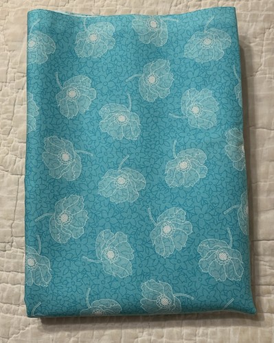 2 1/3 Yds Unbranded Aqua Teal White Poppies 100% Quilting Cotton 43" Wide - Picture 8 of 9