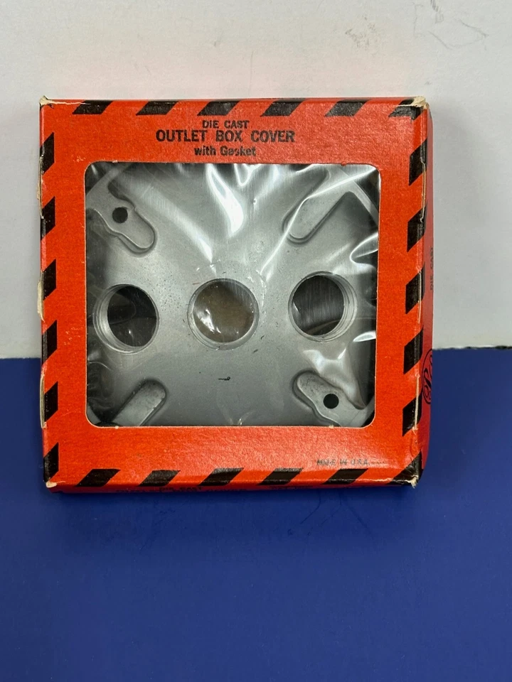 Outdoor DIE CAST OUTLET BOX COVER with Gasket for 3" & 4" Box 3-Hole USA NEW Y-3 - Image 2 of 4