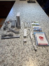 Nintendo Wii Console RVL-001 White Bundle Lot  *Tested Works*