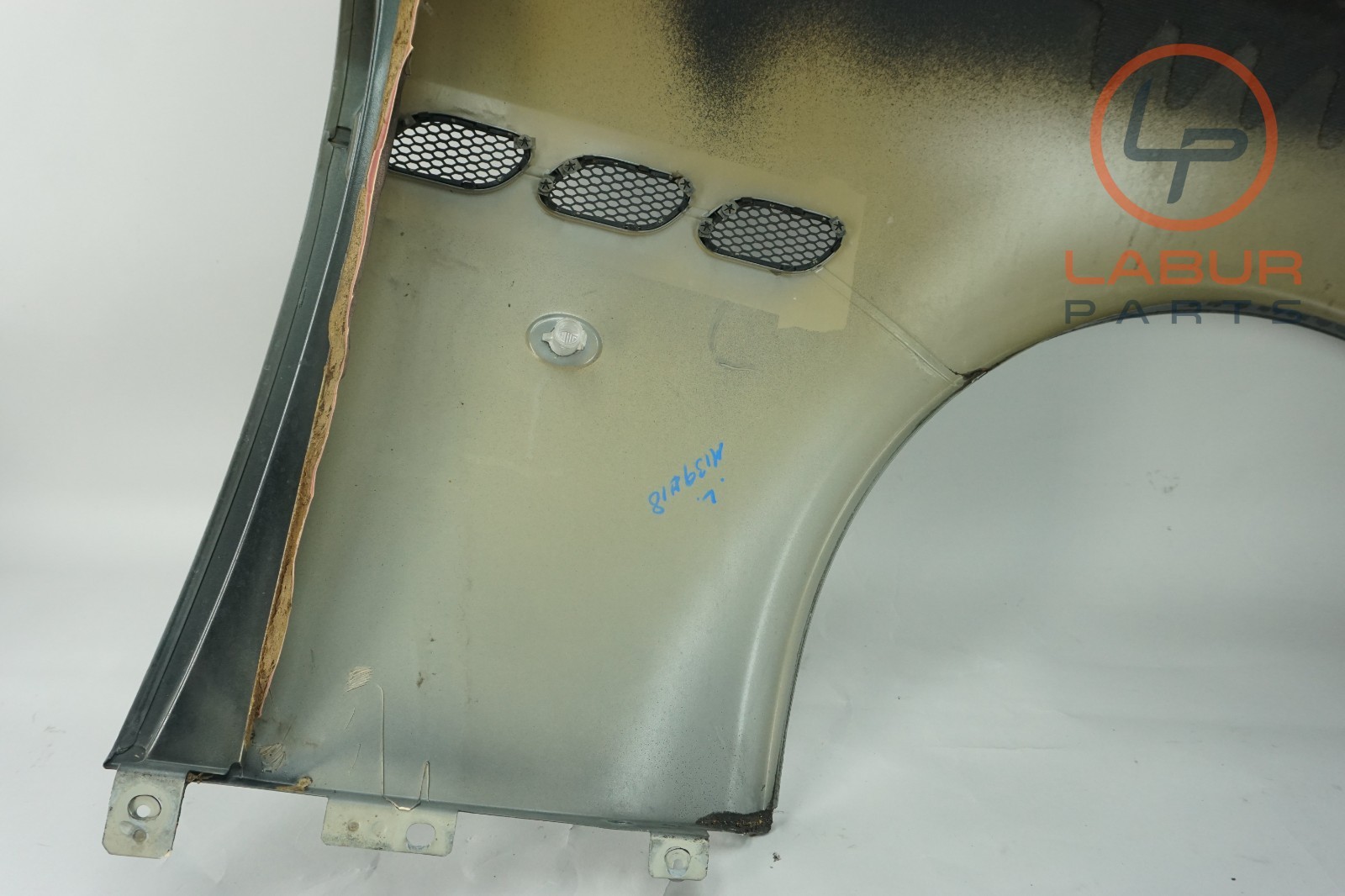 M139 03-13 Maserati Quattroporte Front Left Side Fender Panel Cover Gray FR480