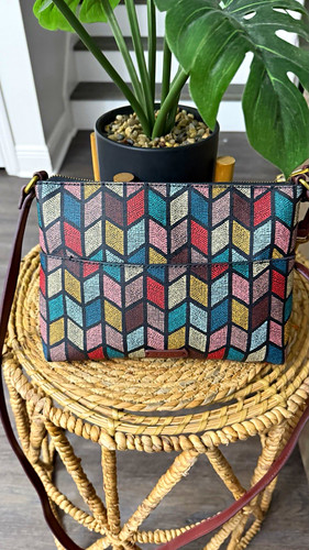 Fossil Fiona ZB6844 Multicolor Geometric Crossbody Bag Leather Strap