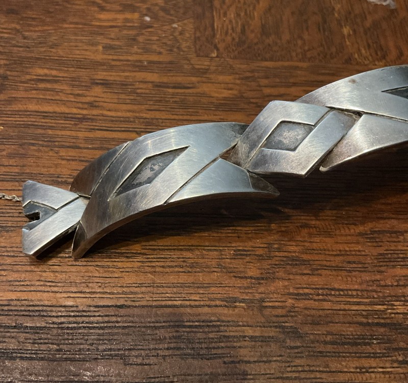 VINTAGE MEXICAN TAXCO BRACELET GEOMETRIC DESIGN MARKED JJ HEAVY